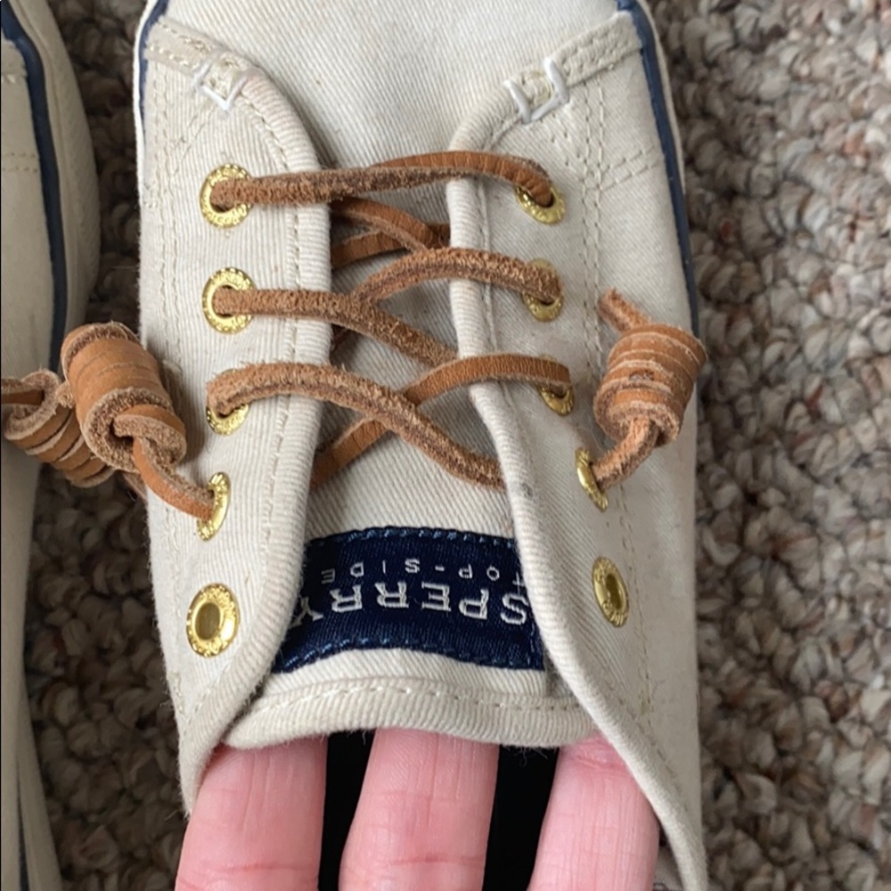sperry’s - Picture 2 of 6